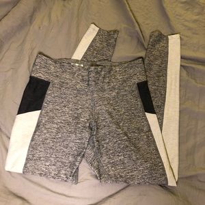 Victoria’s Secret PINK gray leggings